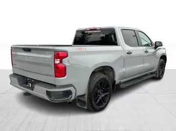2024 Chevrolet Silverado 1500 - image 14
