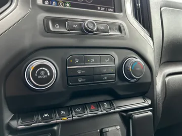 2024 Chevrolet Silverado 1500 - image 21