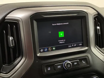 2023 Chevrolet Silverado 1500 - image 24