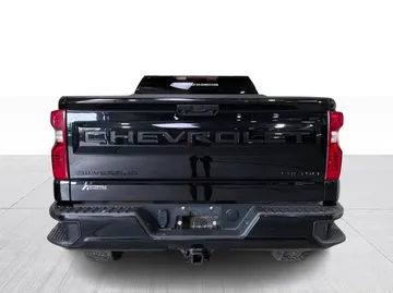 2023 Chevrolet Silverado 1500 - image 12