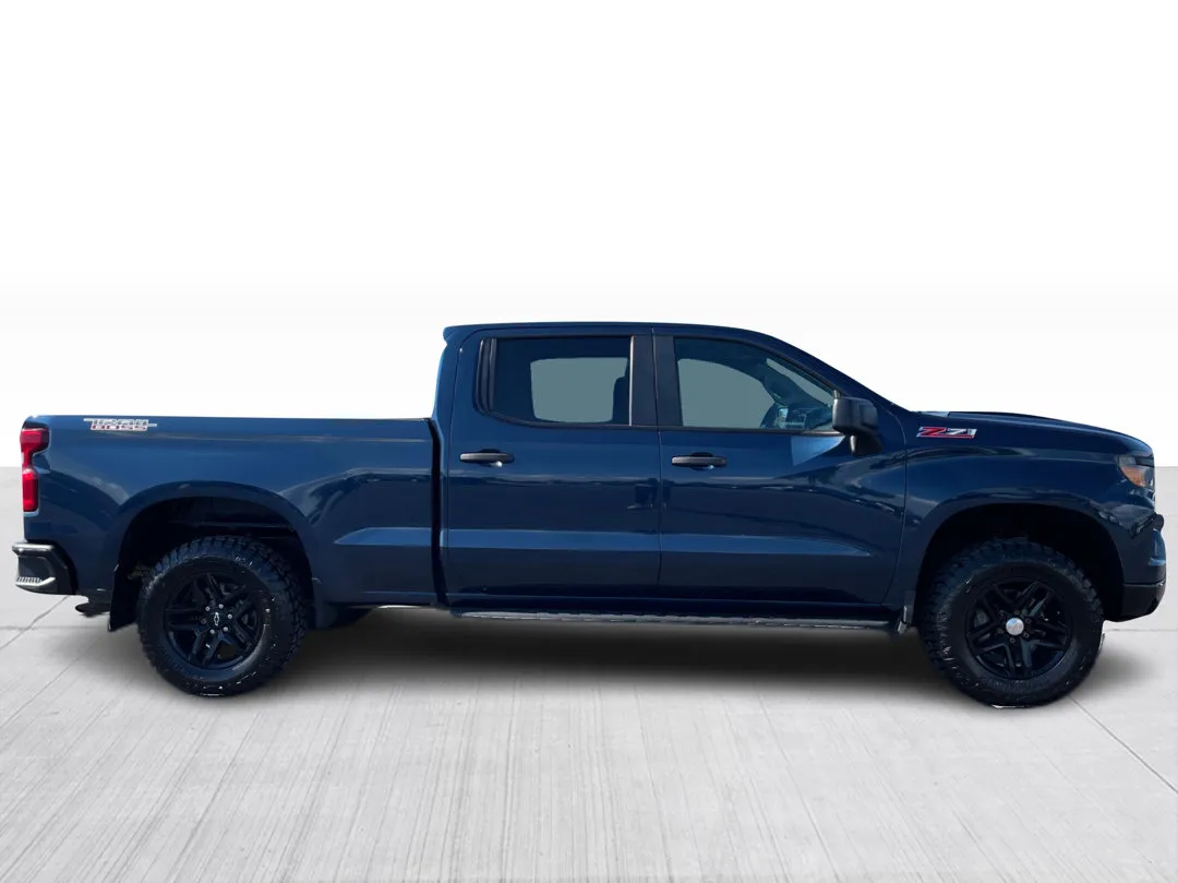 2022 Chevrolet Silverado 1500 — photo 2