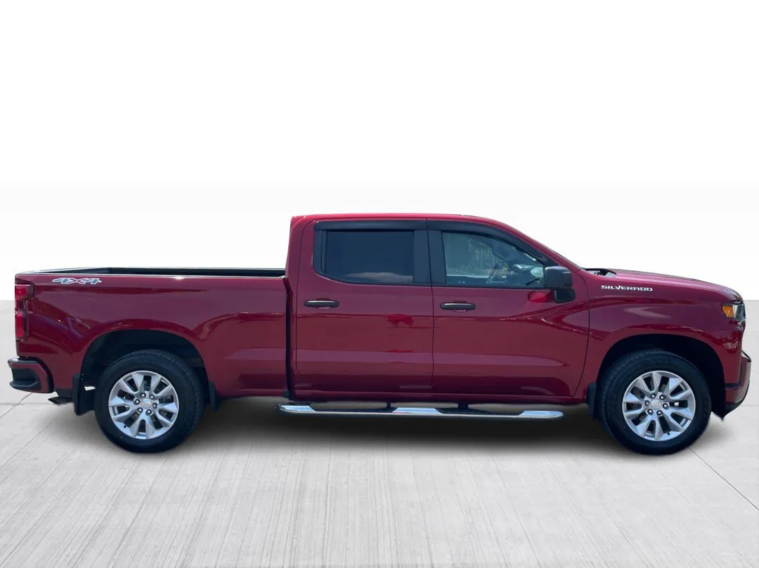 2022 Chevrolet Silverado 1500 LTD — photo 2