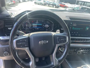 2024 Chevrolet Silverado 1500 - image 17