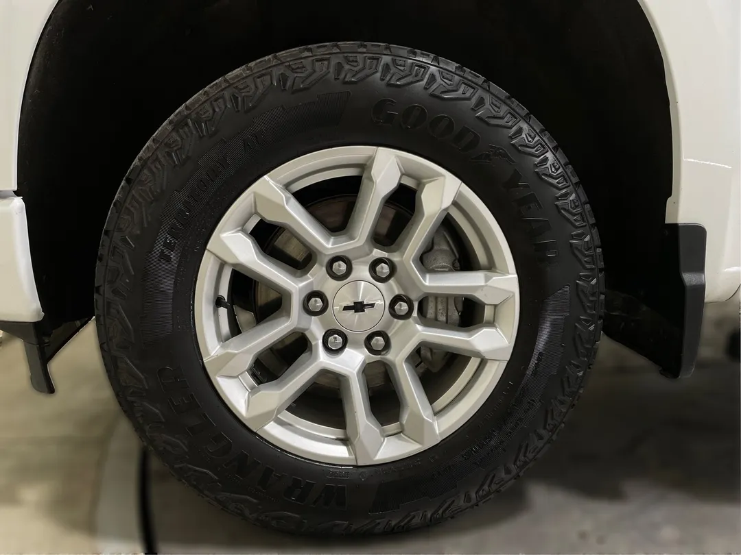 2024 Chevrolet Silverado 1500 — photo 5