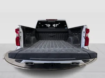 2024 Chevrolet Silverado 1500 - image 13