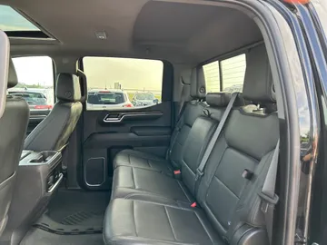 2022 Chevrolet Silverado 1500 - image 15