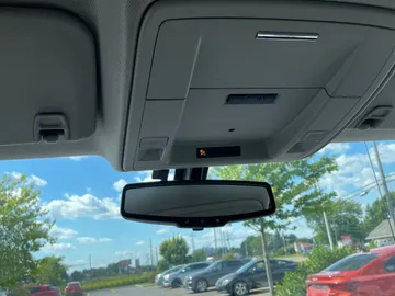 2018 Chevrolet Silverado 1500 - image 15