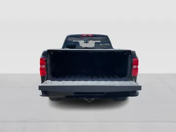 2018 Chevrolet Silverado 1500 - image 12