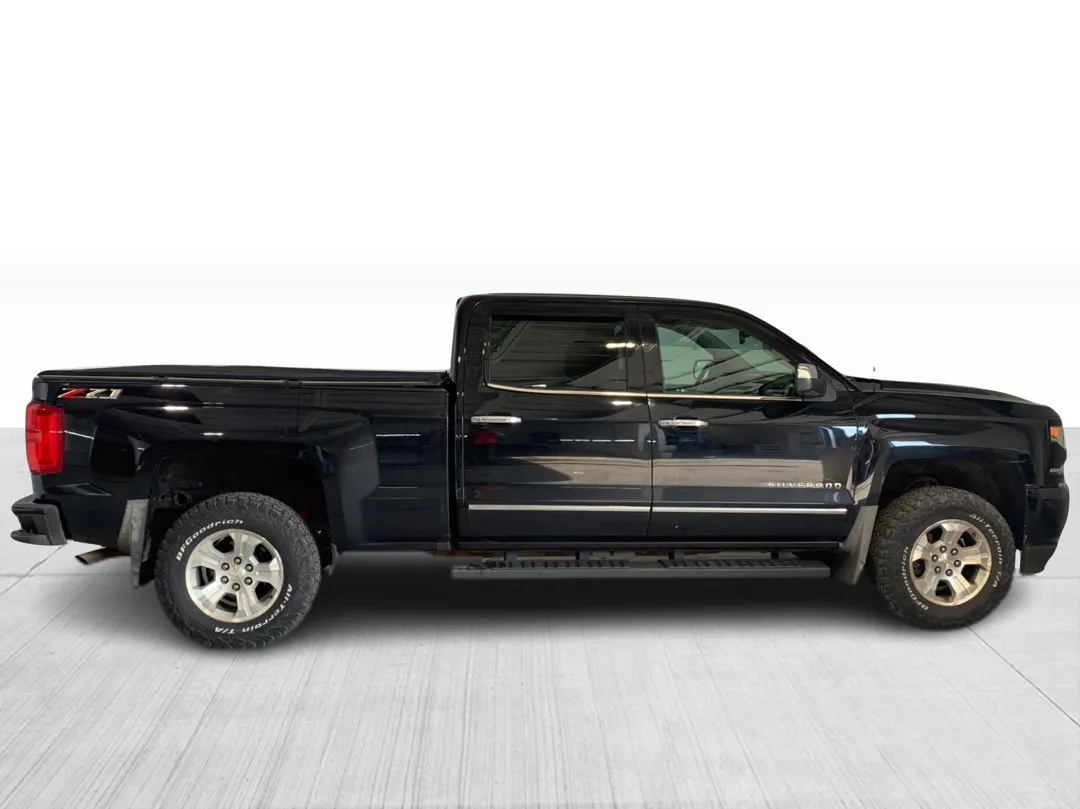 2018 Chevrolet Silverado 1500 — photo 2