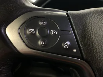 2018 Chevrolet Silverado 1500 - image 28