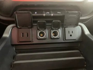 2018 Chevrolet Silverado 1500 - image 30