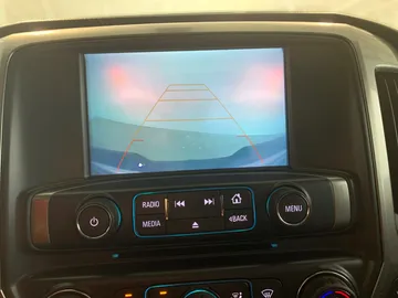 2018 Chevrolet Silverado 1500 - image 22