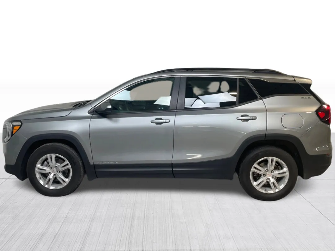 2024 GMC Terrain — photo 8