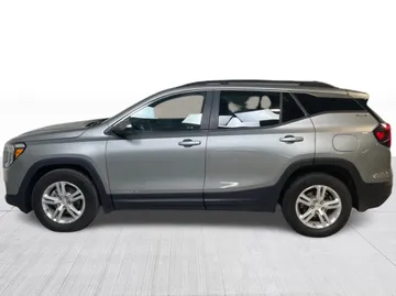 2024 GMC Terrain - image 9