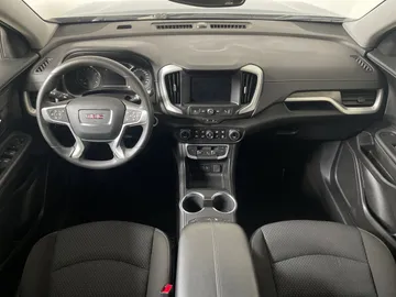2024 GMC Terrain - image 3