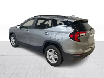 2024 GMC Terrain - image 10