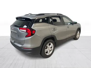 2024 GMC Terrain - image 13
