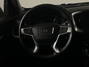 2024 GMC Terrain - image 17