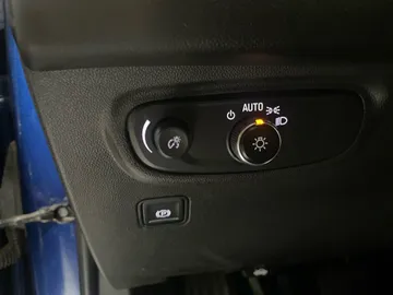 2022 GMC Terrain - image 18