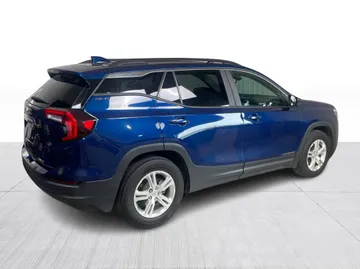 2022 GMC Terrain - image 14
