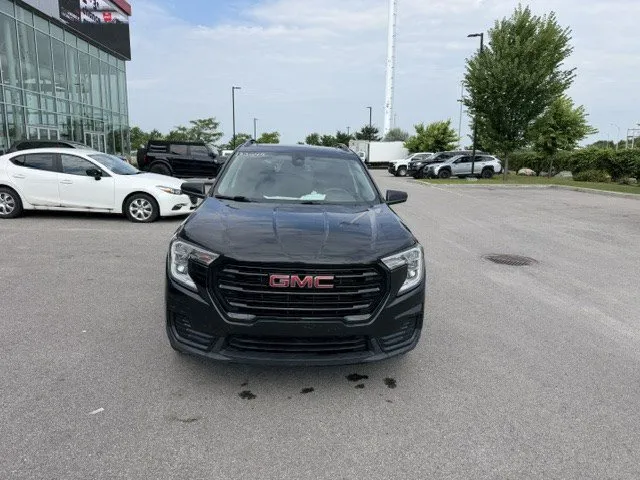 2022 GMC Terrain — photo 2