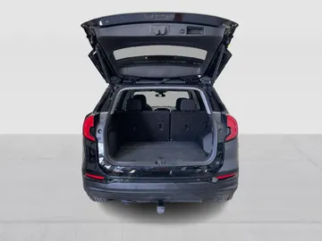 2022 GMC Terrain - image 14
