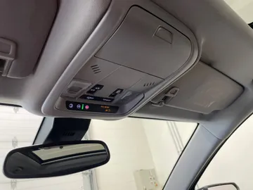 2022 GMC Terrain - image 17