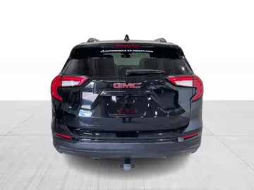 2022 GMC Terrain - image 13