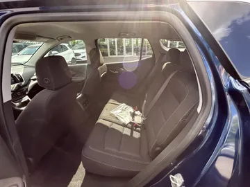 2022 GMC Terrain - image 7