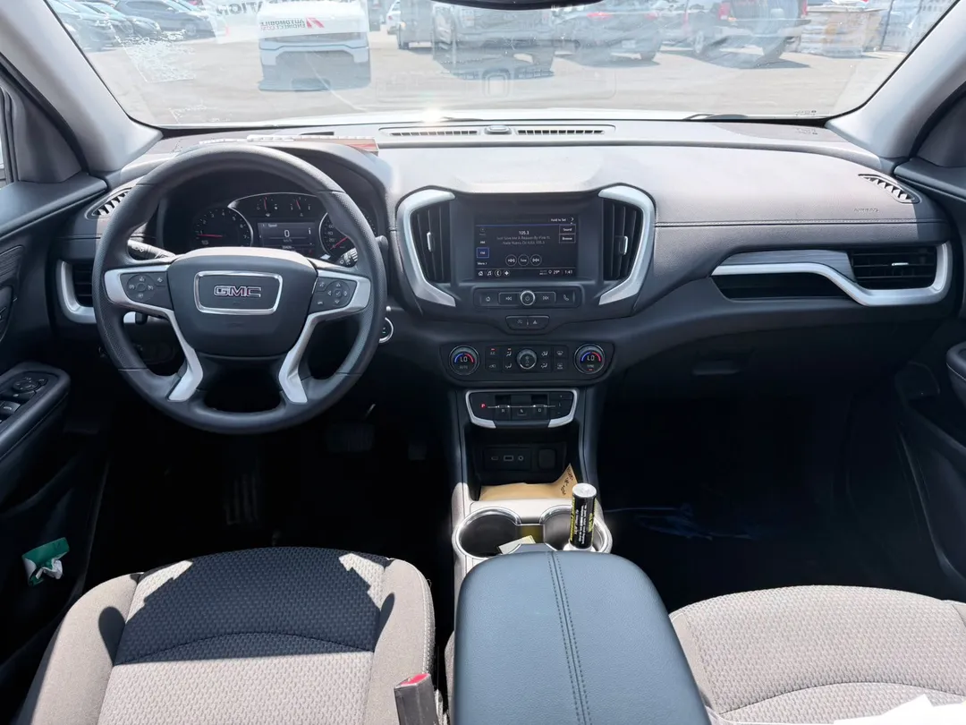 2022 GMC Terrain — photo 8