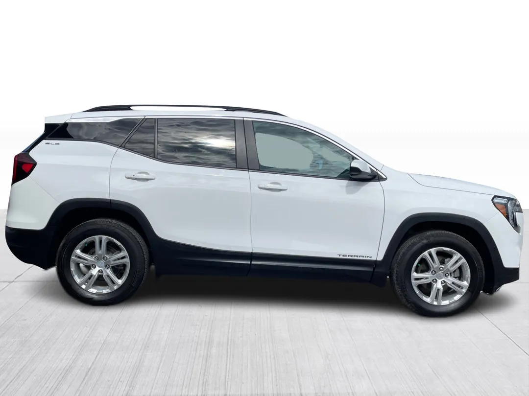 2022 GMC Terrain for sale - photo 2