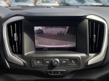 2022 GMC Terrain - image 18