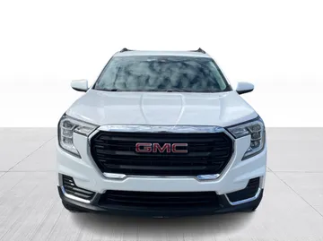 2022 GMC Terrain - image 8