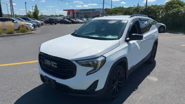 2021 GMC Terrain - image 3