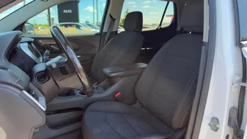 2021 GMC Terrain - image 8