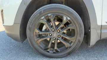2021 GMC Terrain - image 7