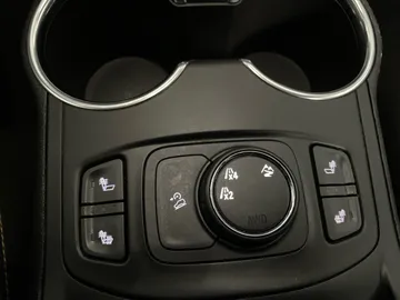 2018 GMC Terrain - image 23