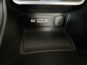 2018 GMC Terrain - image 26