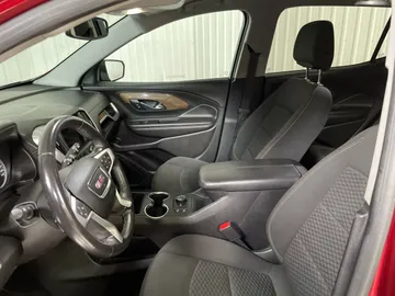 2018 GMC Terrain - image 3