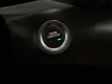 2020 GMC Terrain - image 23