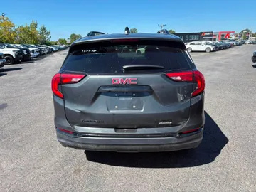 2021 GMC Terrain - image 6