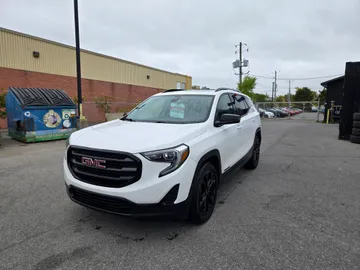 2021 GMC Terrain - image 3