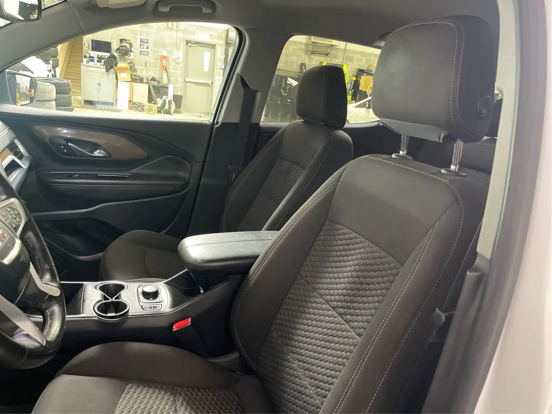 2019 GMC Terrain — photo 3