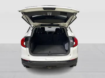 2019 GMC Terrain - image 13