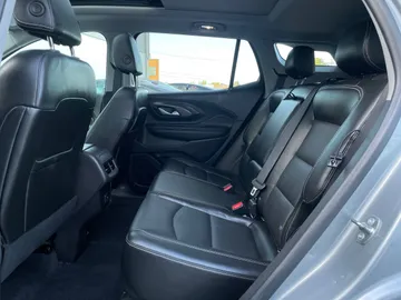 2024 GMC Terrain - image 11