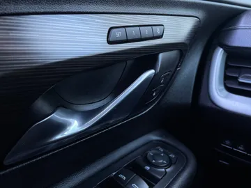 2024 GMC Terrain - image 16