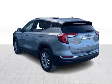2024 GMC Terrain - image 6