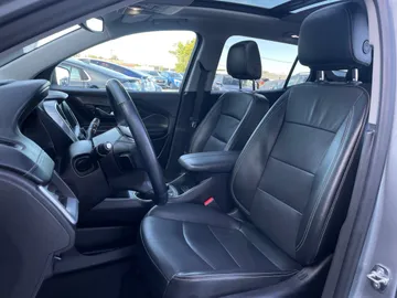 2024 GMC Terrain - image 10