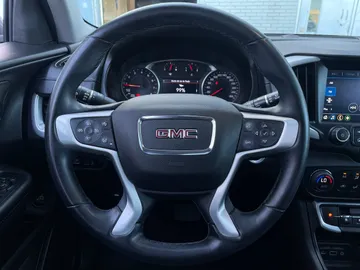 2024 GMC Terrain - image 15