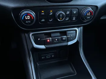 2024 GMC Terrain - image 22